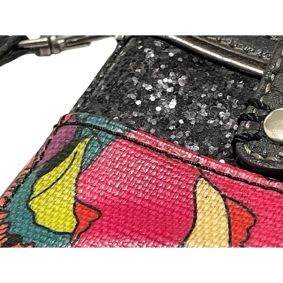 Sakroots Boho Chic Multicolor Floral Print Smartphone Wallet Wristlet Purse - Picture 11 of 11